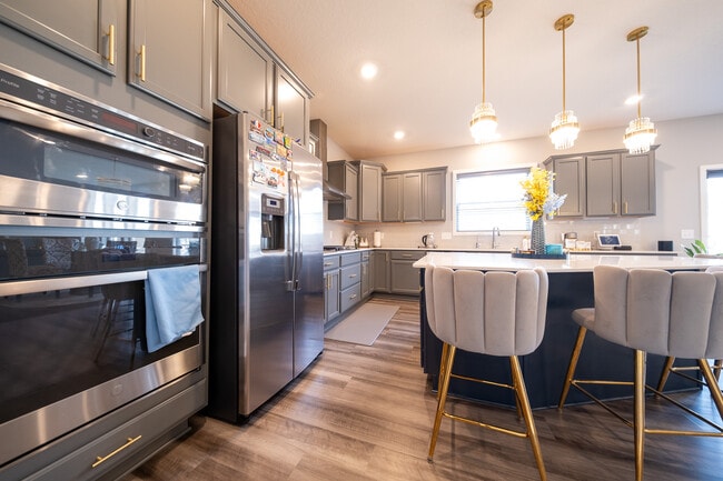 Building Photo - 8380 Abercrombie Ln