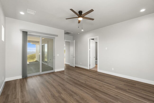 Building Photo - 15690 E Orch Vw Rd