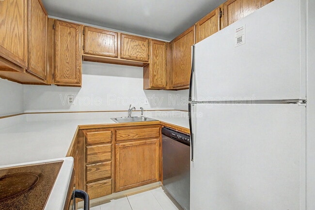 Building Photo - 1504 S Ouray Cir