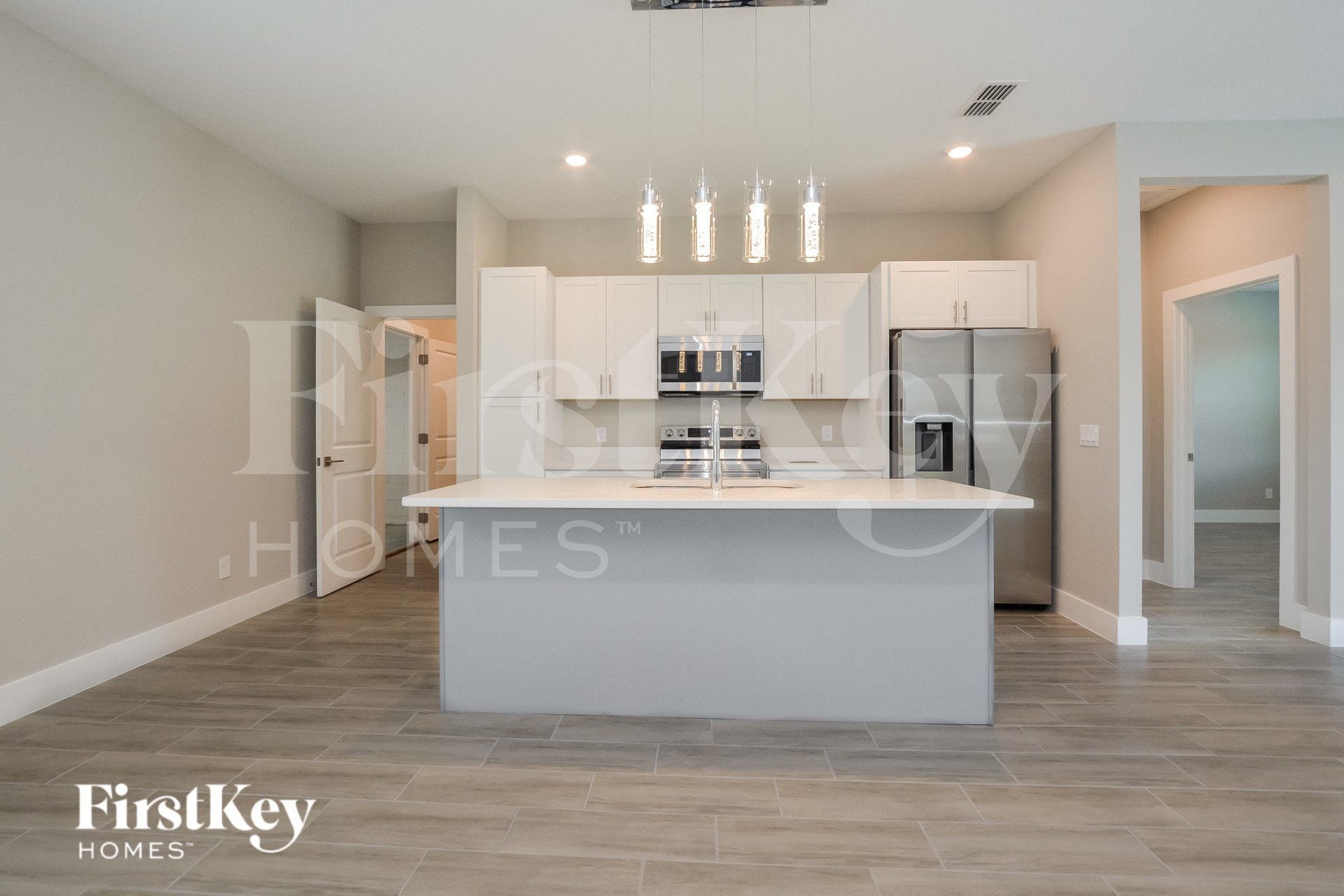 Building Photo - 1521 Eloise Ct