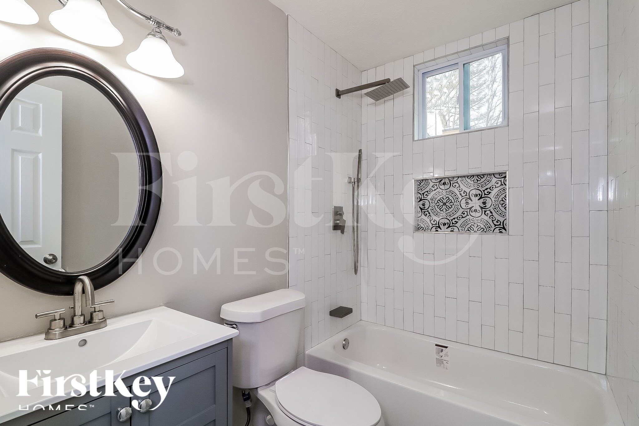 Building Photo - 1399 Ashbrook Dr NW