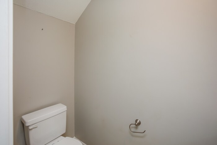 Building Photo - 8123 E 100th Terrace Ct