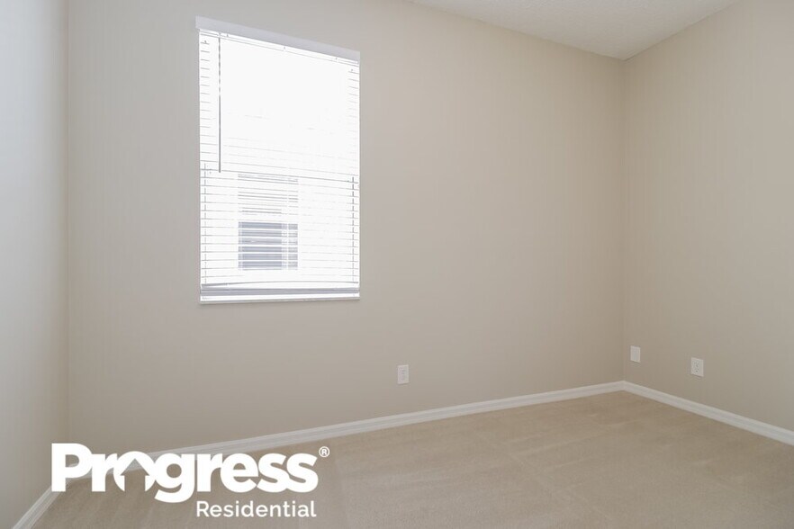 Building Photo - 14742 Stonebriar Way
