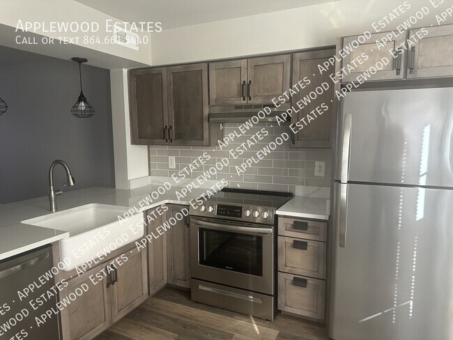 Building Photo - 1434 Dover Rd