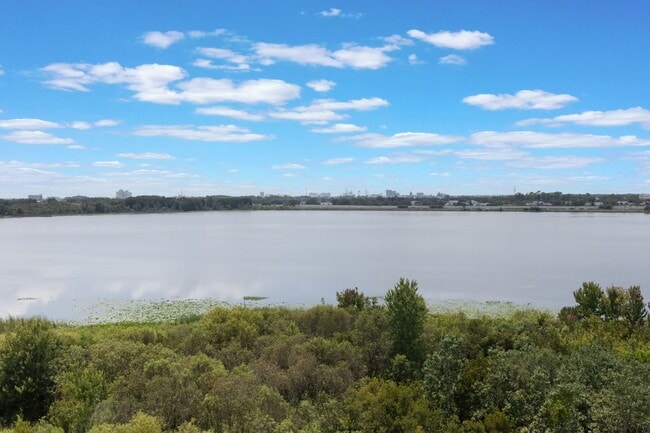 Building Photo - New Rental!