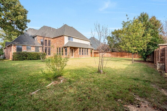 Building Photo - "Luxurious 5-Bed, 4-Bath Retreat in Grapevine - Expansive 4,428 Sq. Ft. Haven in Carroll ISD!"