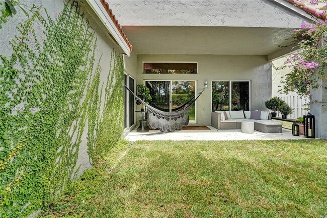 Building Photo - 648 Sand Creek Cir