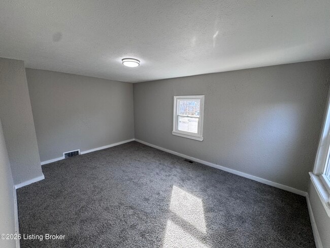 Building Photo - 207 N 19th St