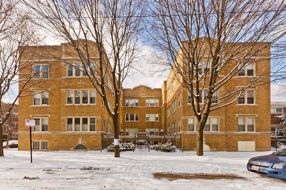 Building Photo - 1946 W Leland Ave