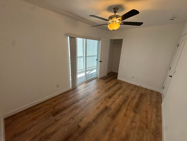 Building Photo - 6737-43 Thomson Ct.
