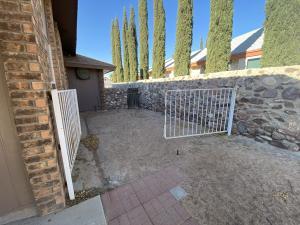 Building Photo - 8696 Pilgrimage Cir