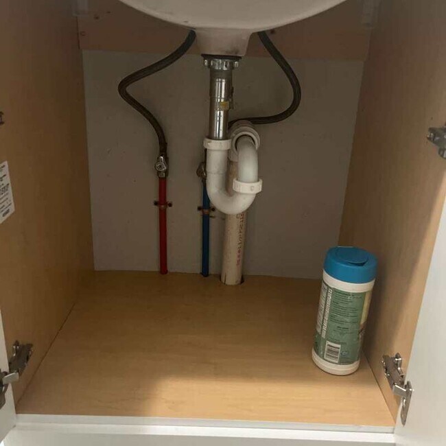 Building Photo - 3233 W 50th St