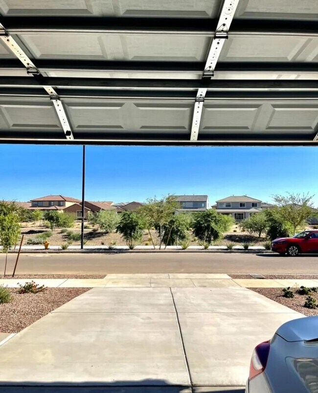 Building Photo - 2022 Built Single-Level 4Bedrooms/3Baths Stunning Home!!