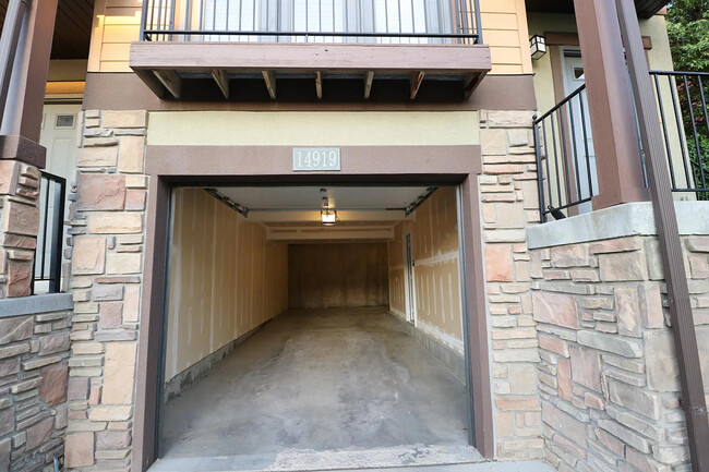 Building Photo - 14919 Ox Cart Ln