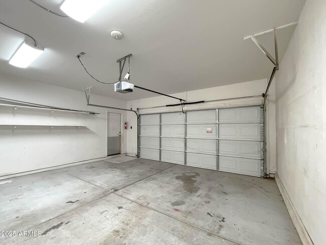 Building Photo - 3829 E Morelos St