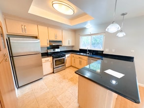 Building Photo - 3322 Glendora Dr