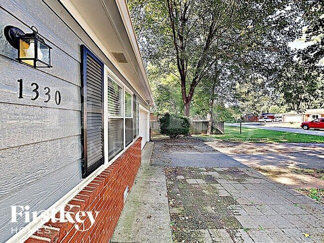 Building Photo - 1330 Twilight Drive