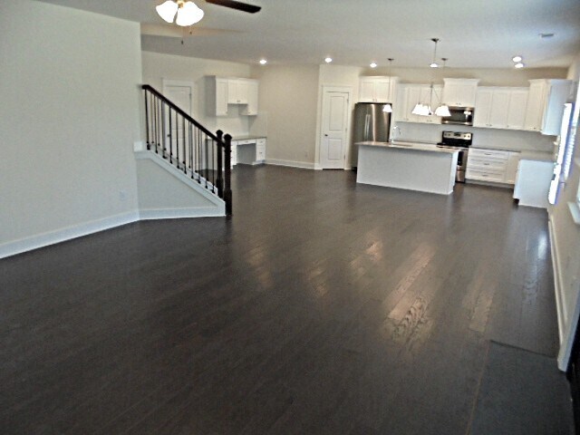 Building Photo - 1072 Adams Haven Bend