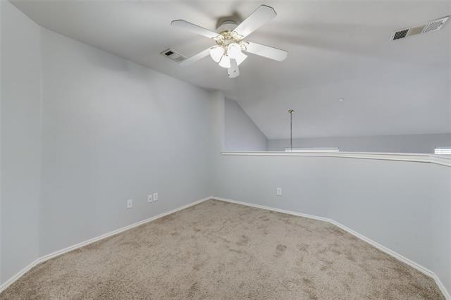 Building Photo - 8612 Heather Ridge Dr