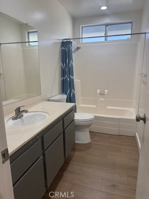 Building Photo - 63 Thicket