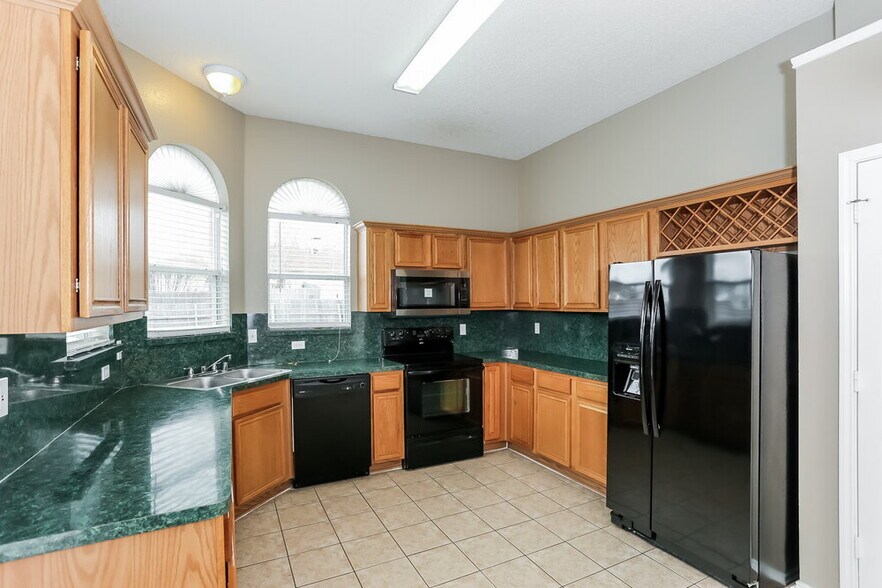 Building Photo - 1322 Riverview Ln