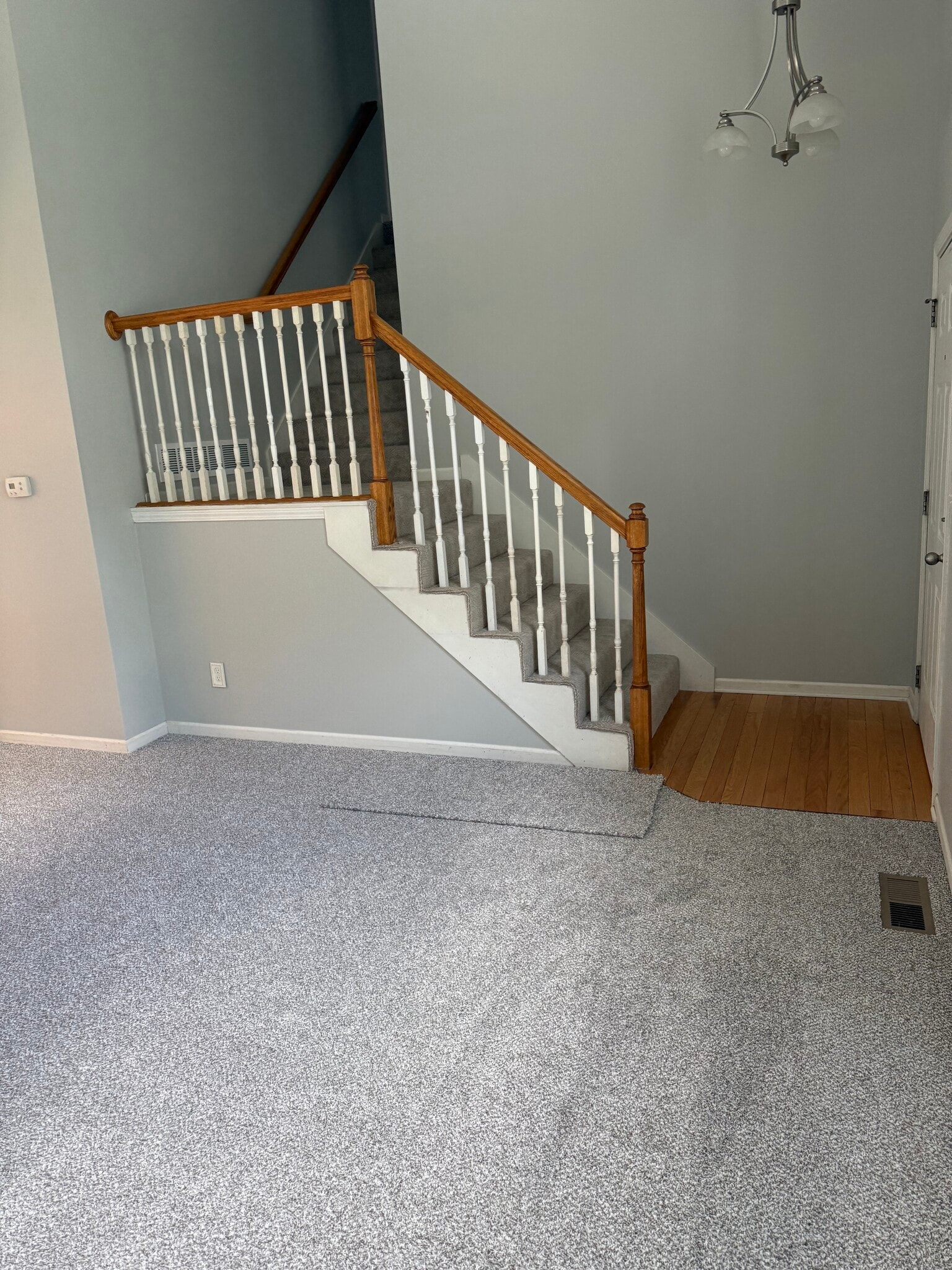 Building Photo - 733 Fir St