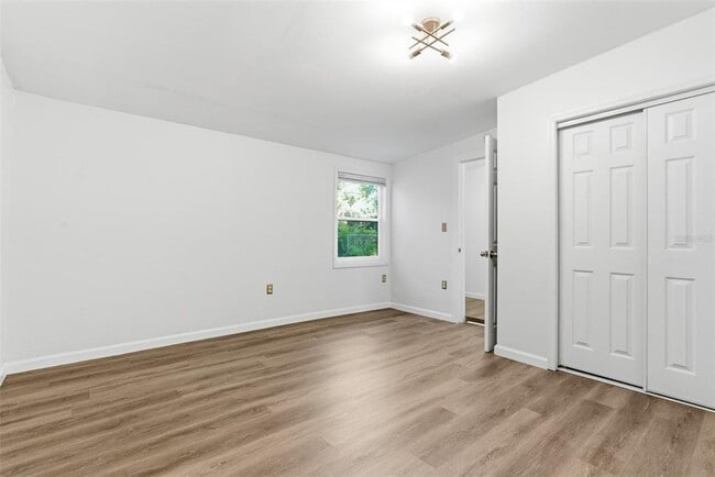 Building Photo - 5481 47th Ave N