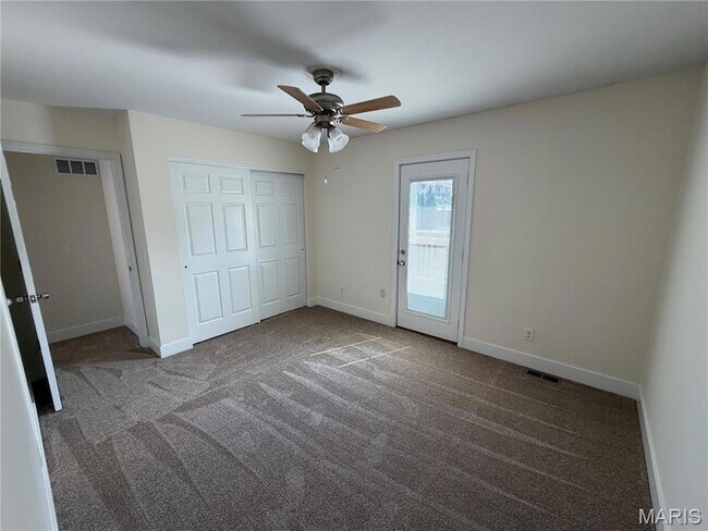Building Photo - 962 Windstream