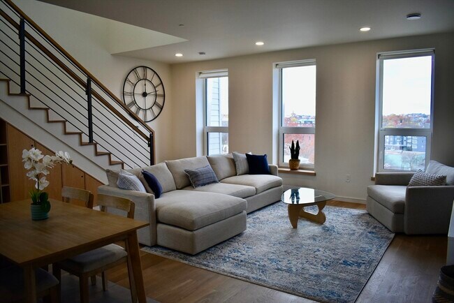 Primary Photo - 78-80 Fort Ave