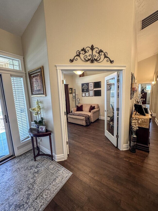 Building Photo - 5483 N Black Sand Ave