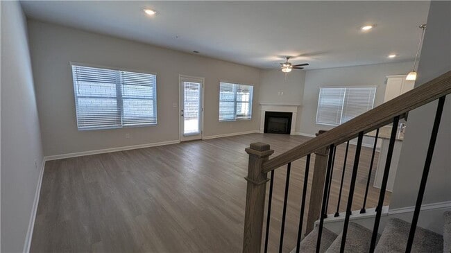 Building Photo - 427 Lanier Cir