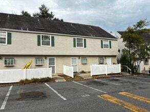 Building Photo - 111 E 1st St