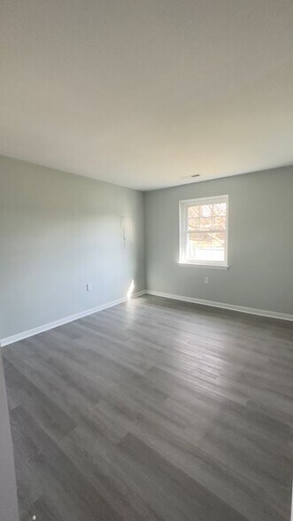 Building Photo - 29284 Corbin Pkwy