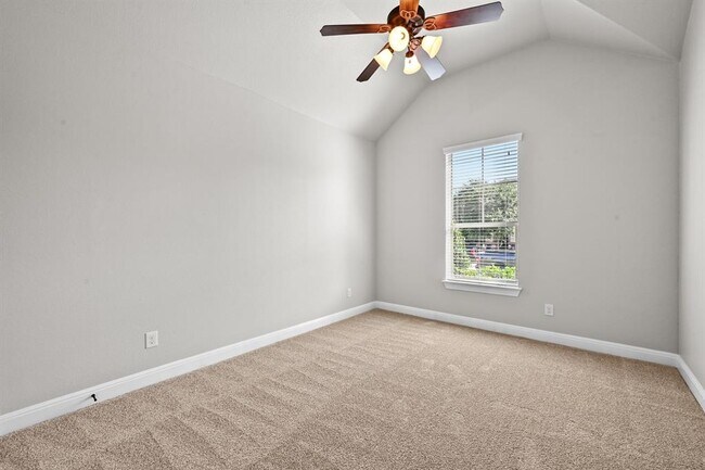 Building Photo - 645 Clear Springs Hollow