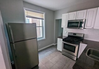 Building Photo - Bright & Spacious 3-Bedroom Home in the Heart of Port Richmond — Accepting ALL PHA voucher holders