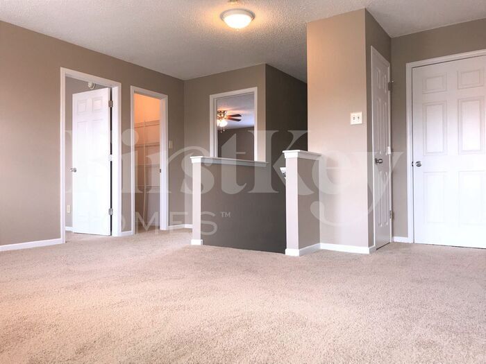Building Photo - 8710 Aylesworth Dr