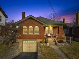 Building Photo - 3318 Claramont Ave