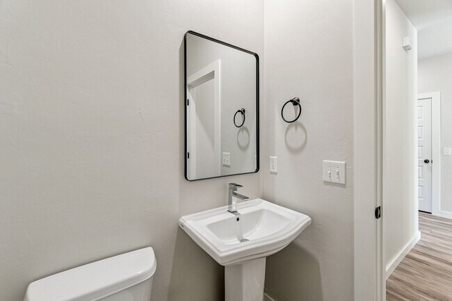 Building Photo - 19606 Molly Dr