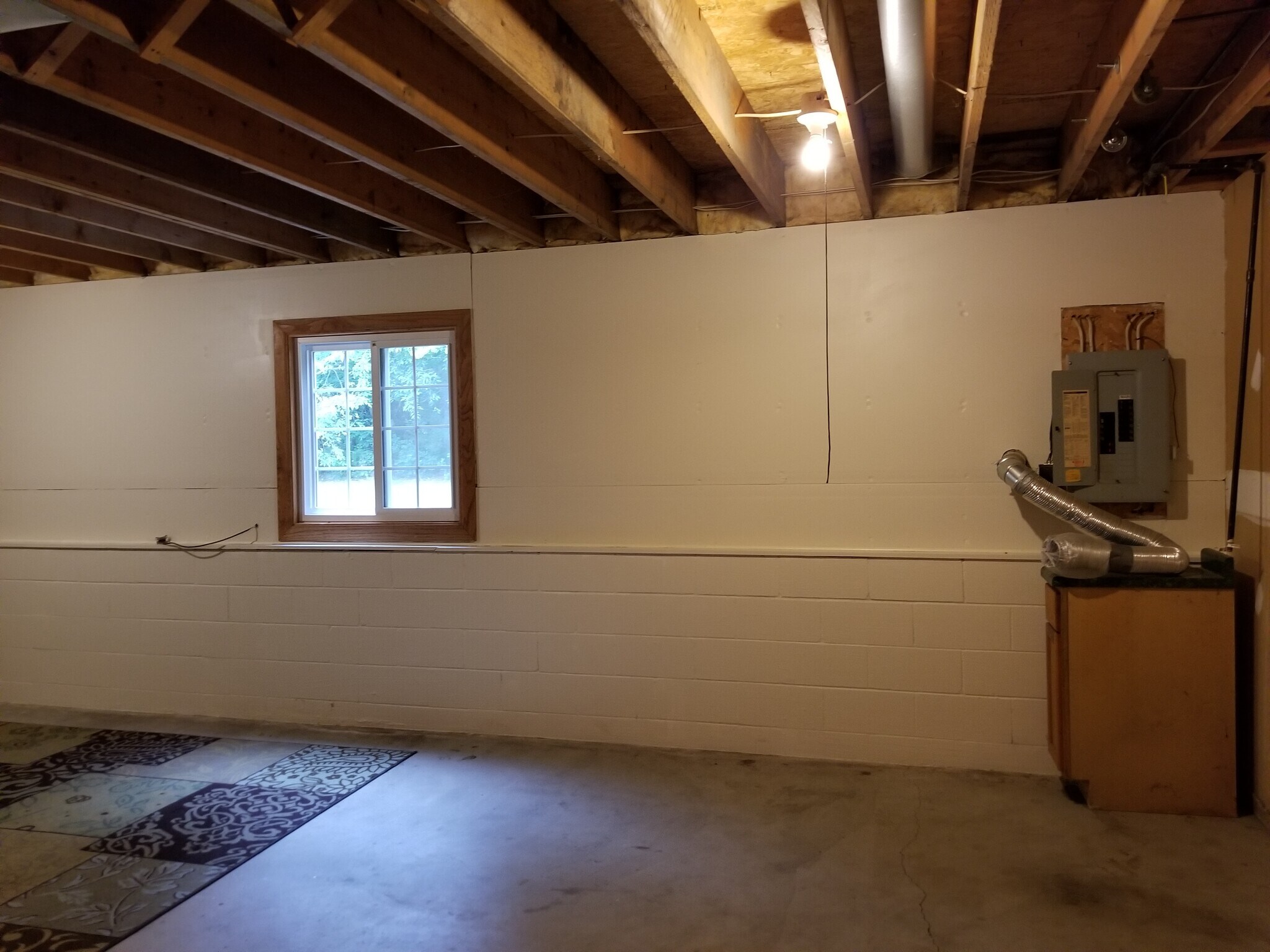 Building Photo - 220 Leighton Dr