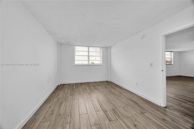 Building Photo - 14180 SW 84th St