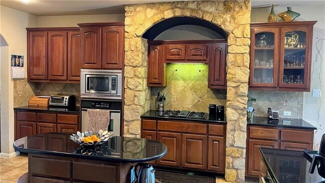 Building Photo - 9509 Lisi Anne Dr