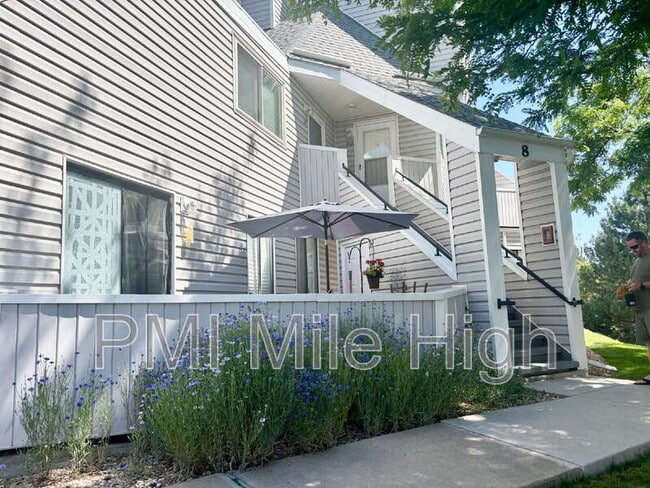 Primary Photo - 8701 Huron St