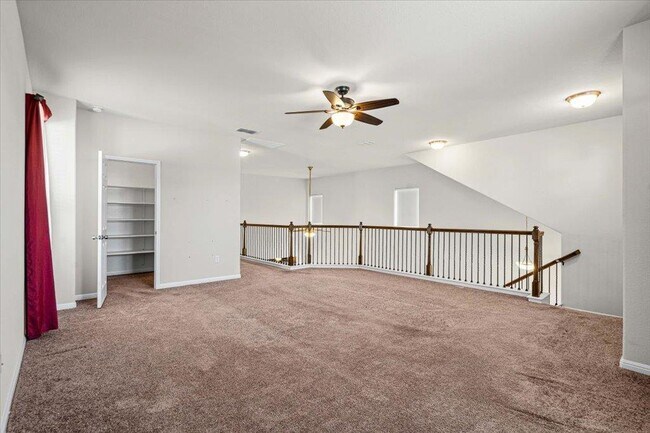 Building Photo - 9703 Sunny Swan Ct