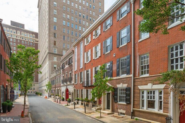 Building Photo - 1707 Rittenhouse Square
