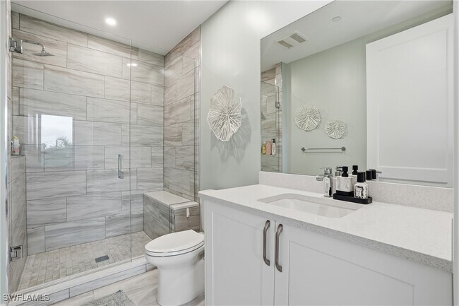 Building Photo - 1125 Central Ave