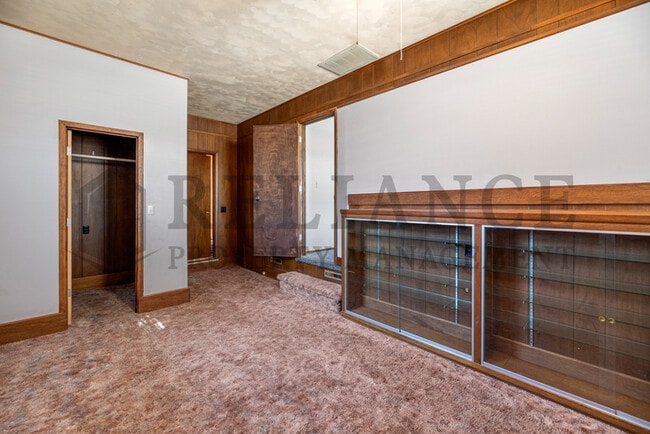 Building Photo - 1232 E Galena St