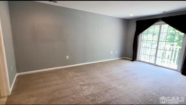 Building Photo - 504 Donato Cir