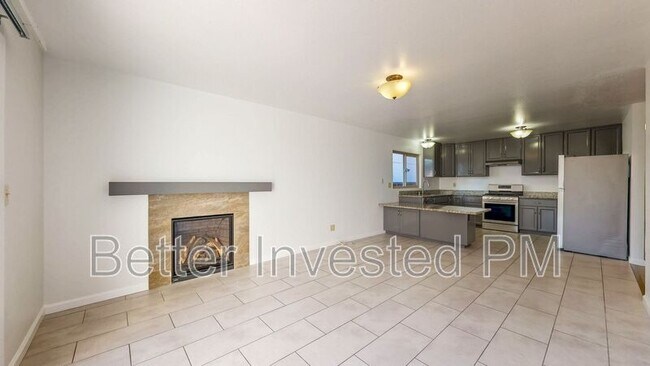 Building Photo - 1417 Gregory Ct