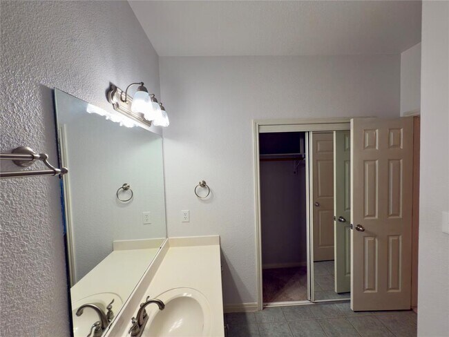 Building Photo - 12212 Brigadoon Ln