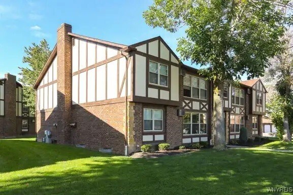 Primary Photo - 4453 Chestnut Ridge Rd